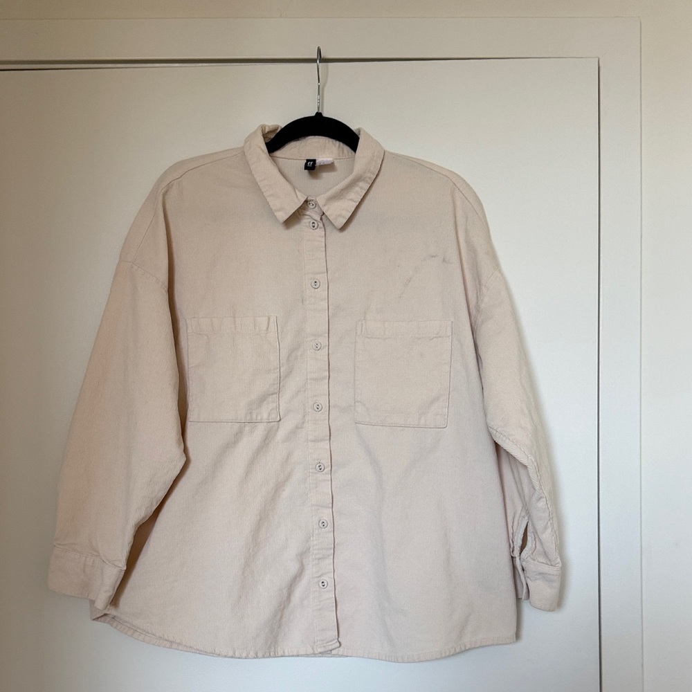 H&M Cream Corduroy Shacket Jacket Button-Up Oversized Pocket Shirt Women’s M